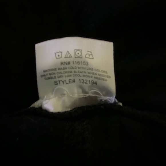 Poof! Leggings Black Capri Length With Cutout Bottom High Waisted Size Large - Picture 9 of 9